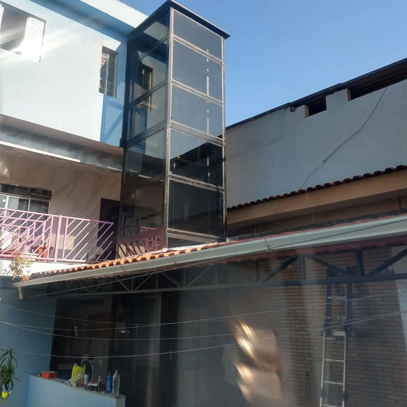 Elevador Hidráulico Enclausurado